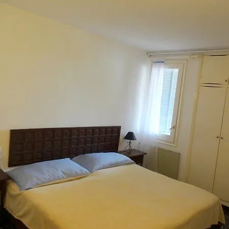 Hotel 240b - Two Bedroom
